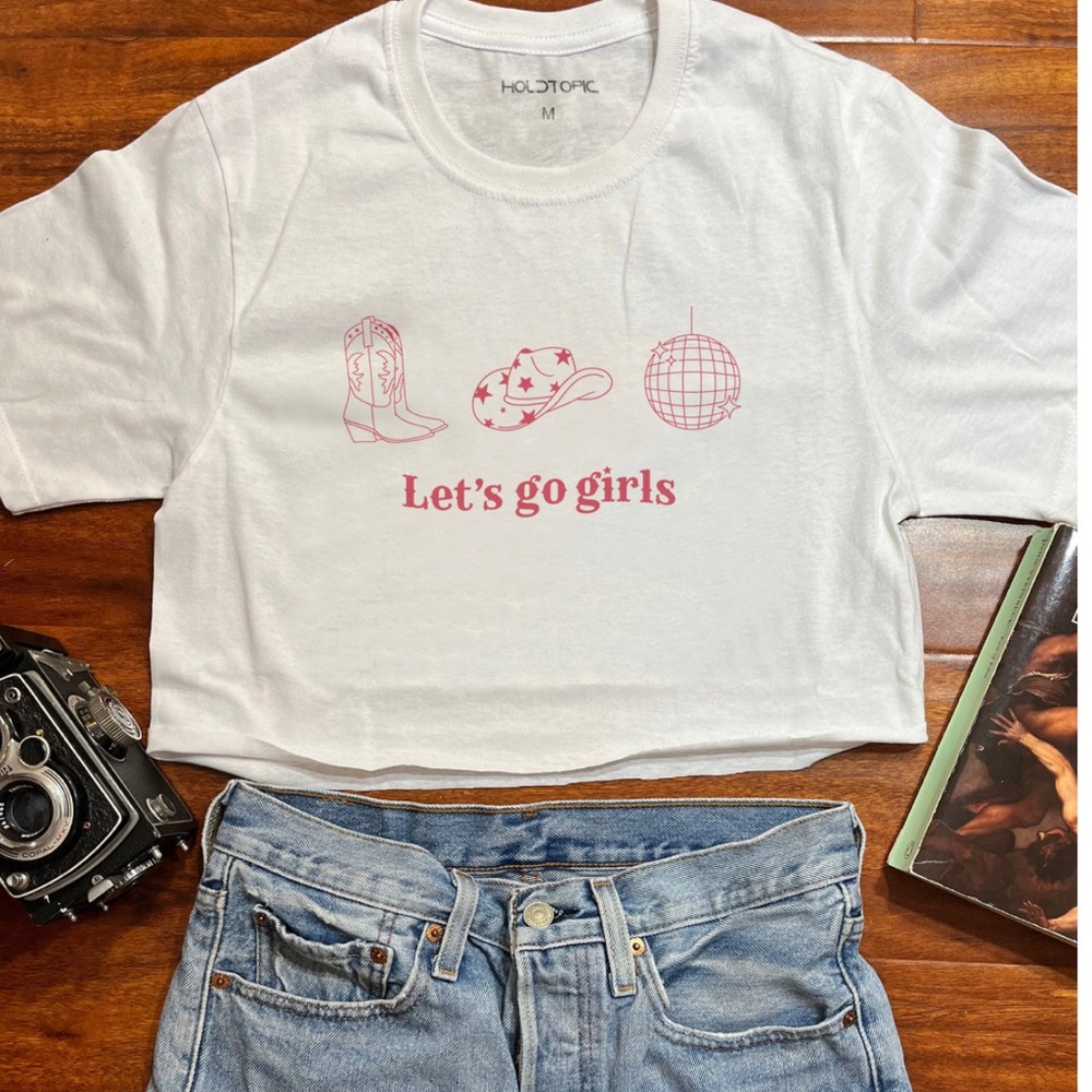 NWT Let’s Go Girls White Crop size Large